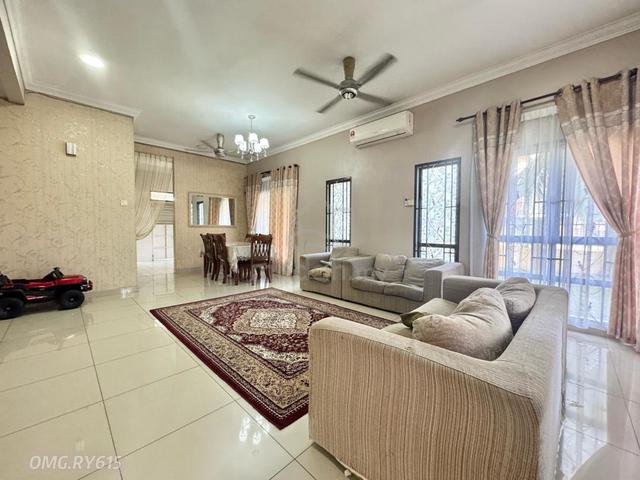 Below Market 2 Storey Corne Lot Kota Bayuemas Klang Good Condition 1