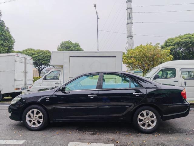 2004 Toyota CAMRY 2.4 (A) - 4