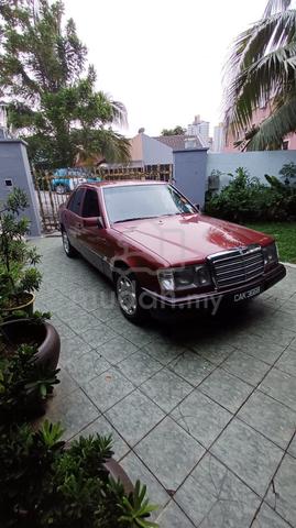 Mercedes Benz W124 230E (A) - 4