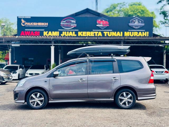 2013 Nissan GRAND LIVINA 1.8 PREMIUM/AUTECH MC - 2