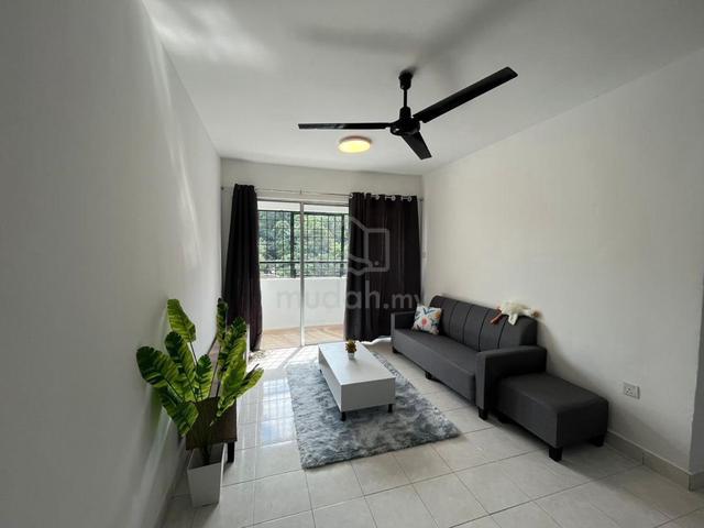 Flora Damansara 1
