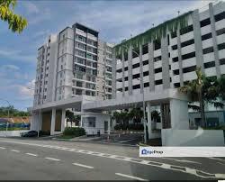 Puncak Hijauan 1