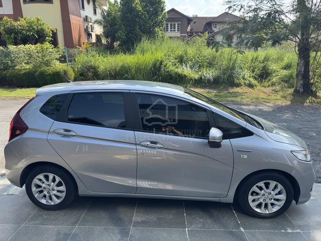 2018 Honda JAZZ 1.5 HYBRID UNDER WARRANTY JACKPOT - 3