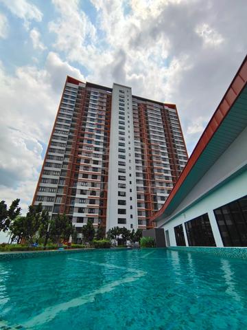 Quayside Mall Amber Residence Small Room For Rent 4