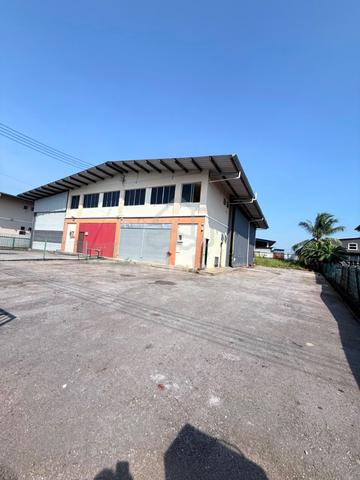Demak Laut Warehouse For Rent , Near to Demak Laut Commercial Center 1
