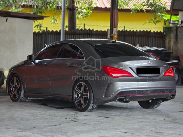 (Loan Kedai) 2016 CBU M/Benz CLA250 2.0 (A) 4MATIC - 5