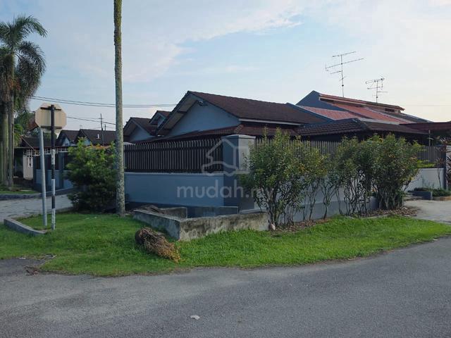 taman sri tebrau single storey corner 1