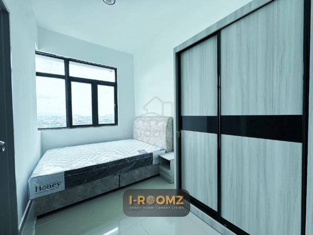 Kajang Middle Room Bilik Sewa Country Heights Low Deposit Louvre New 1