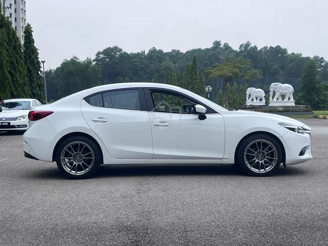 2017 Mazda 3 2.0 SEDAN HIGH SKYACTIV (CKD) F*LOAN - 5