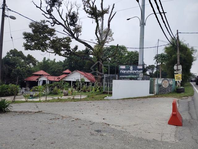 Resort Di Sungai Buloh Untuk Dijual 1