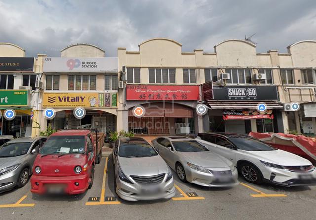 3 storey Bandar Damai Perdana Cheras Shop lot 22x70 Alam Damai 1