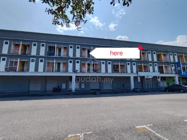 Kampus West City 1
