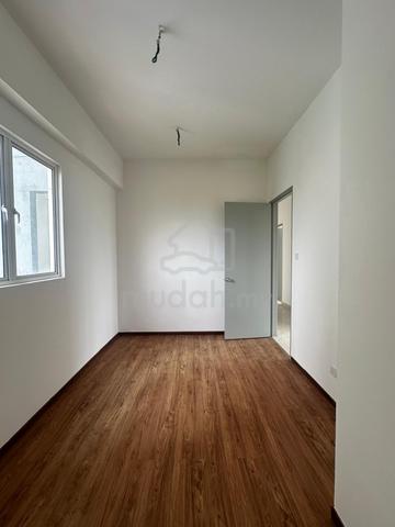 7 Tree Seven Residence 1