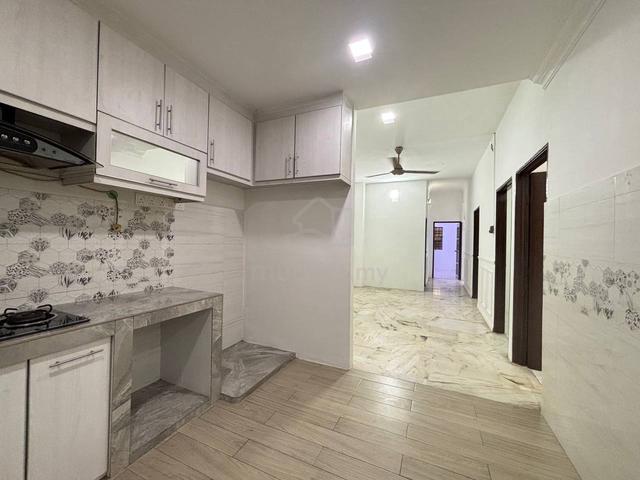 RENOVATED CANTIK+ FREEHOLD Single Storey Taman Telok Panglima Garang 1