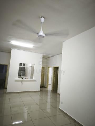 Taman Seri Molek Perdana Apartment 1