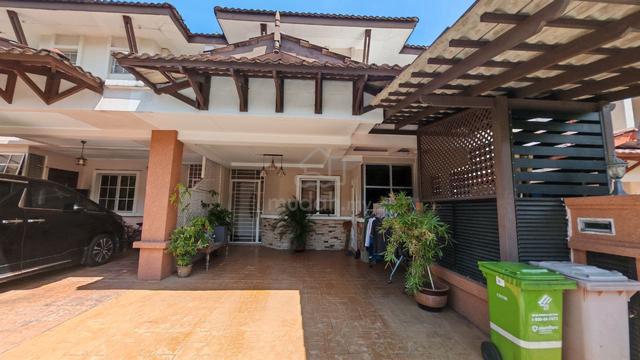 DUAL FRONTAGE FACING OPEN RENO 2 Storey Terrace Presint 9 Putrajaya 1