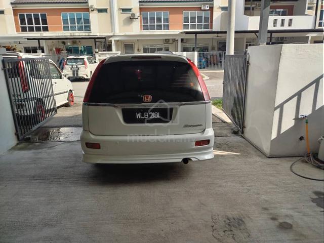 2002 Honda STREAM 2.0 RN3 (A) - 2