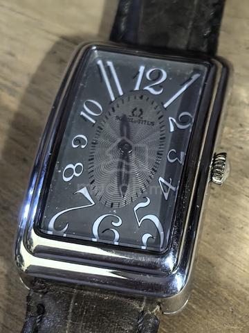 2ndhand solvil titus watch to let go - photo 2 of 5