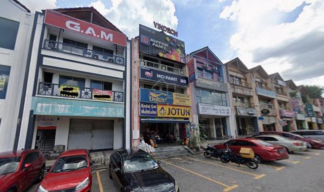 Seri Kembangan Taman Putra Permai Ground Floor Shoplot 1
