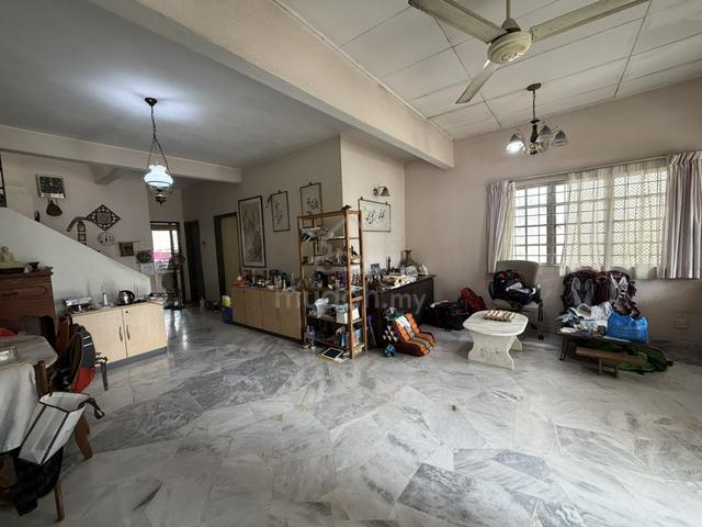 USJ Freehold 1.5-Storey Terraced House For Sale 1
