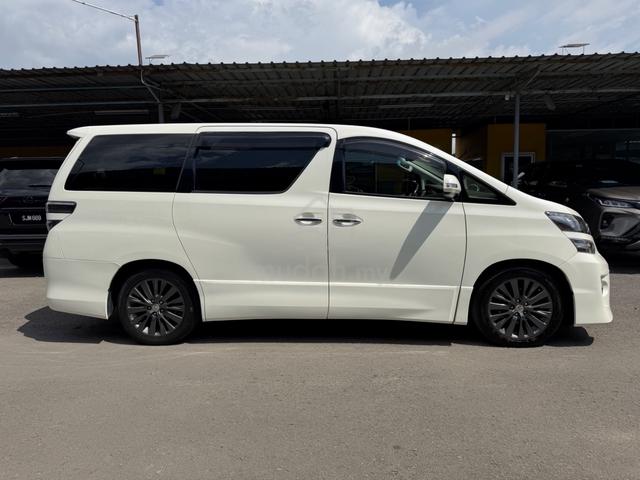 2013 Toyota VELLFIRE 2.4 Z GOLDEN EYES FACELIFT - 4