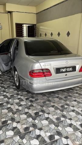 2000 Mercedes Benz E-CLASS 2.4 240 ELEGANCE (CBU) - 2