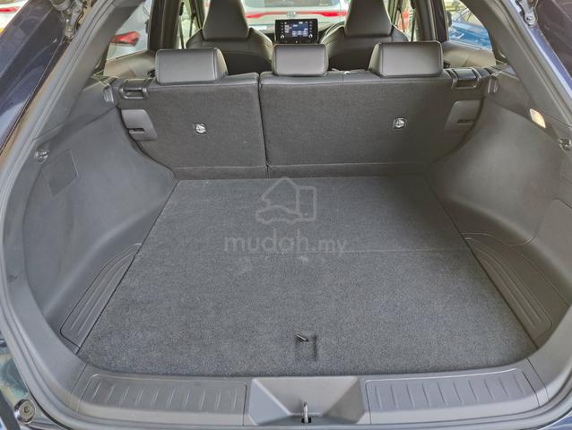 FULL LEATHER DARK BLUE 2022 Toyota HARRIER 2.0 G - 5