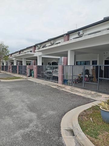 Nego Double Storey Taman Bandar Senangin Lenggeng 1