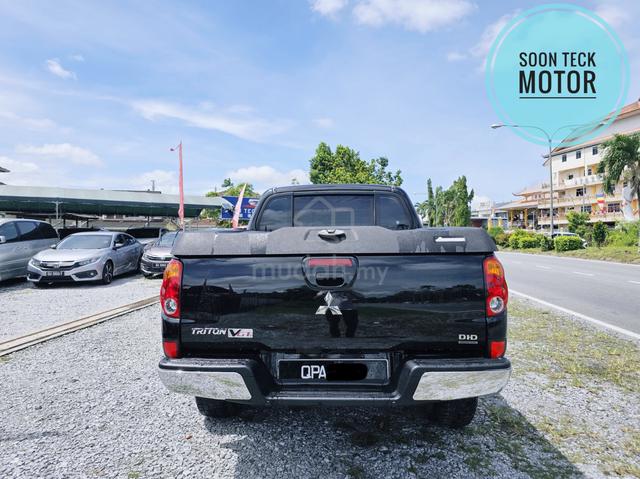 2014 Mitsubishi TRITON 2.5 VGT GS FACELIFT (A) - 5