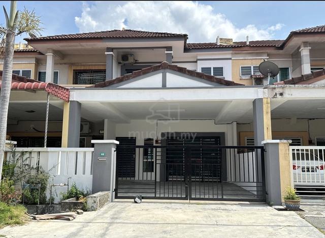 Freehold 2Sty house at Tmn Bertuah Ipoh 1