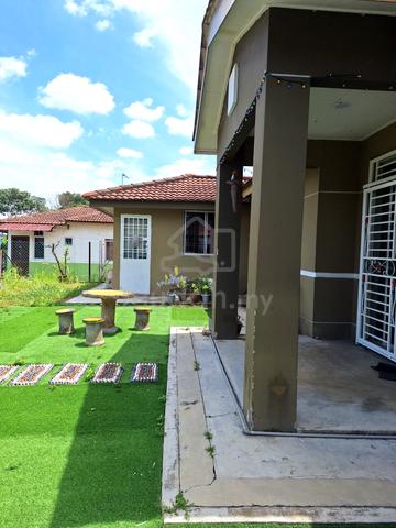 END LOT -Extra Land - Non Bumi unit Kangkar Pulai Johor 1
