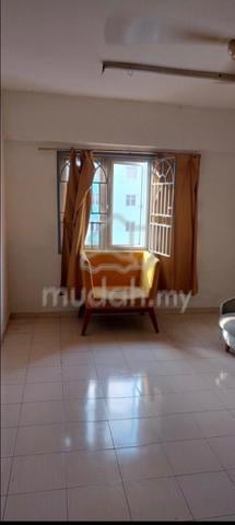 Sri Rakyat Apartment 1