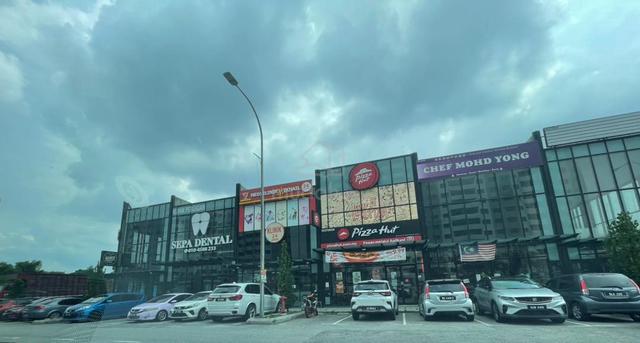 UNO Bandar Bukit Raja Corner Shop For Sale 1