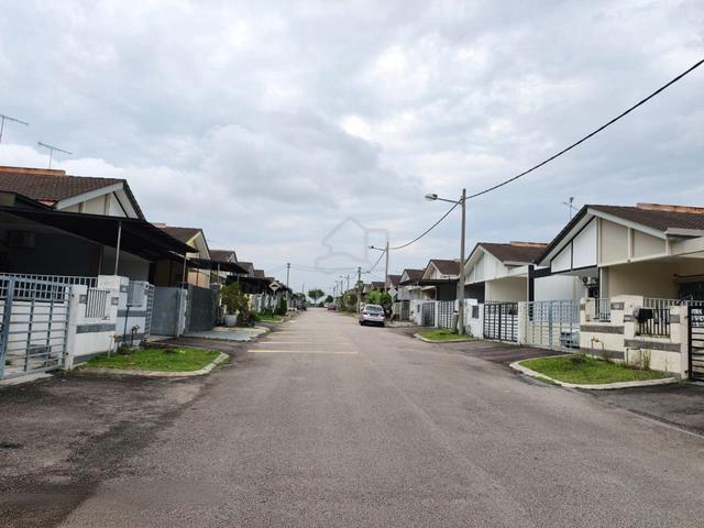 Kulai Indahpura Sena Gated Guarded single storey terrace house 1