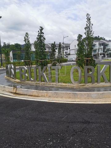 3 Storey Superlink, Orchid Hills, Cheras, Selangor, Gated & Guarded 1