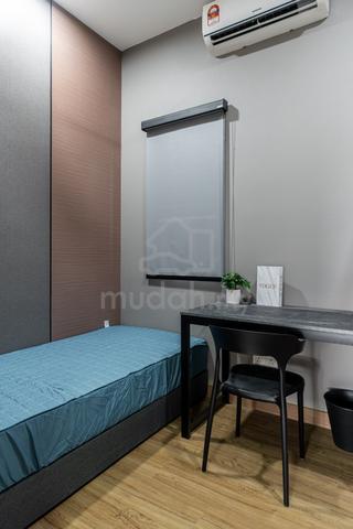 Amber Residence Room For Rent Fully Furnished Next to Quayside Mall 1