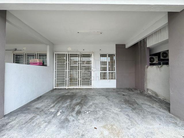 (BOOKING 1K ) SEREMBAN 3, NEAR UITM. BOOKING FLEXIBLE. CEPAT Book ! ! 1
