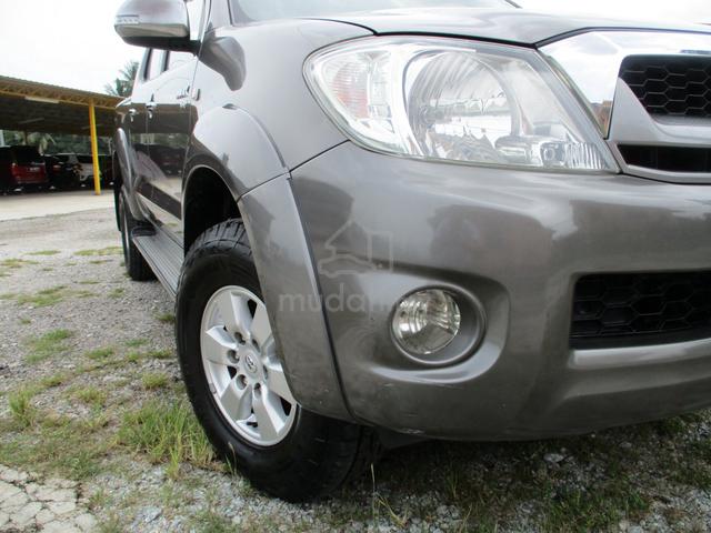2011 Toyota HILUX 2.5 (A) G One Careful Owner - 4