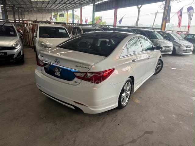 2011 Hyundai Sonata 2.0 (Auto) - 2