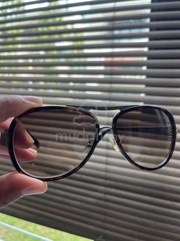 Carousel Image
