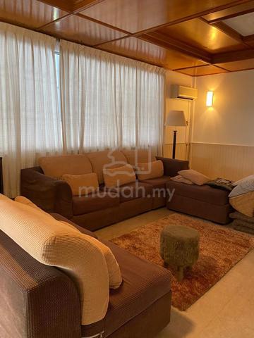 Golf Garden Double Storey Semi D Corner / Bundusan 1