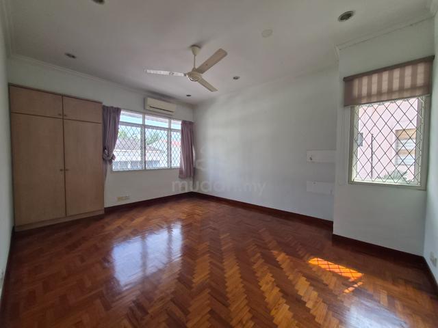 Double Storey Semi-D at Pulau Tikus 1