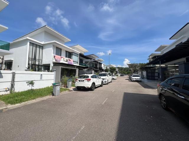 Taman Mutiara Mas Double Storey Cluster Jalan Mutiara Bestari For Sale 1