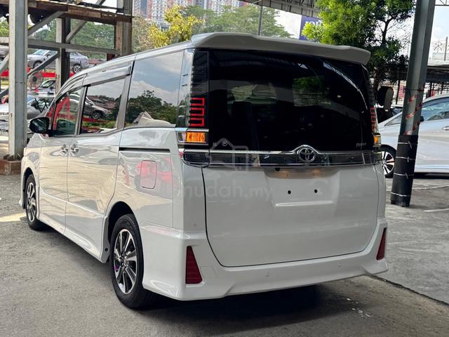 2021 Toyota VOXY 2.0 ZS KIRAMEKI 3 8YRS WARRANTY - 4