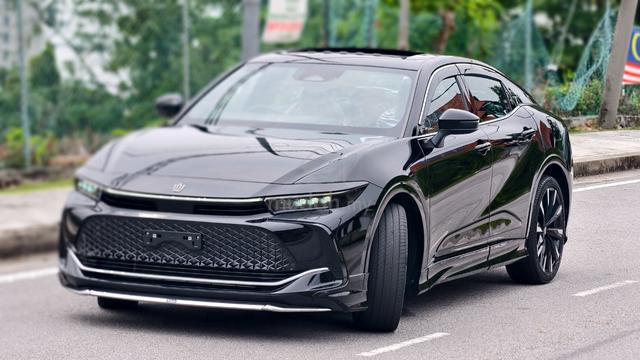 Toyota CROWN 2.4 CROSSOVER RS ADVANCED (A) - 3