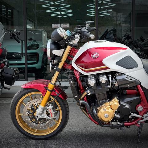 Honda CB1300 SF SP (Super Four) Unregistered - photo 8 of 9