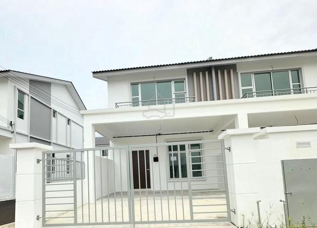 RUMAH SEWA! FACING OPEN Double Storey Taman Jasin Mutiara Jasin Melaka 1
