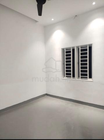 Facing Open Renovated Single Storey At Seri Wangi Kapar 1