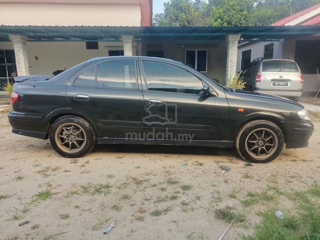 2001 Nissan SENTRA 1.8 L (A) - 4
