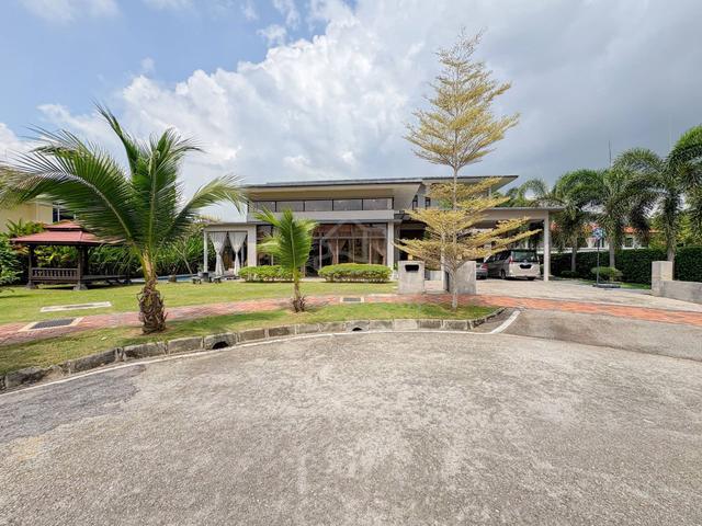 End lot - Double Storey Bungalow @ Precint 10 Putrajaya 1